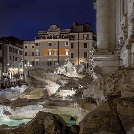 Trevi Ab Aeterno - Amazing View Of The Trevi Fountain Apartment Рим Екстериор снимка